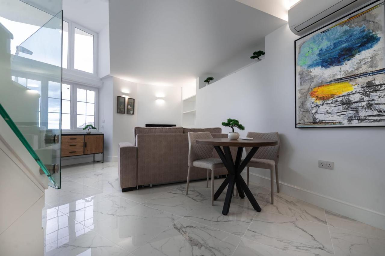 Beachfront Maisonette غيبرالتار المظهر الخارجي الصورة