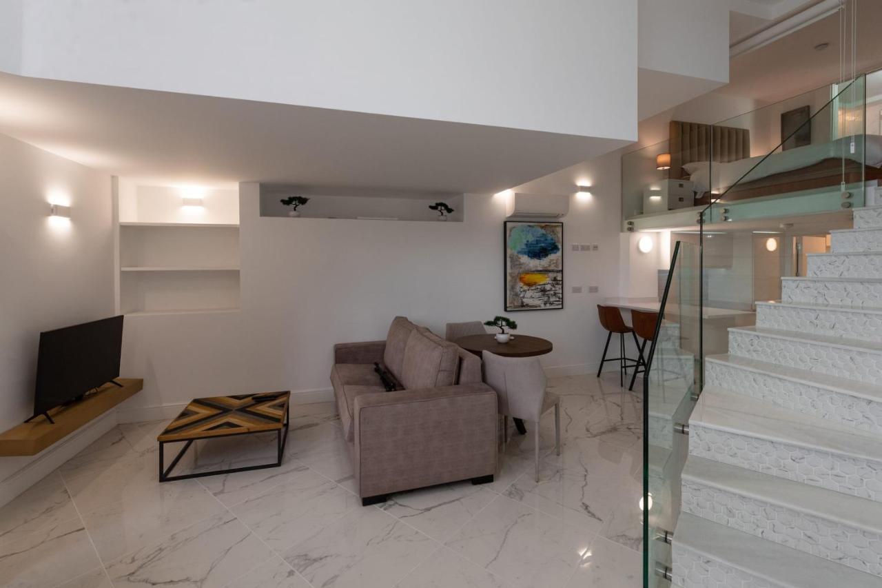 Beachfront Maisonette غيبرالتار المظهر الخارجي الصورة