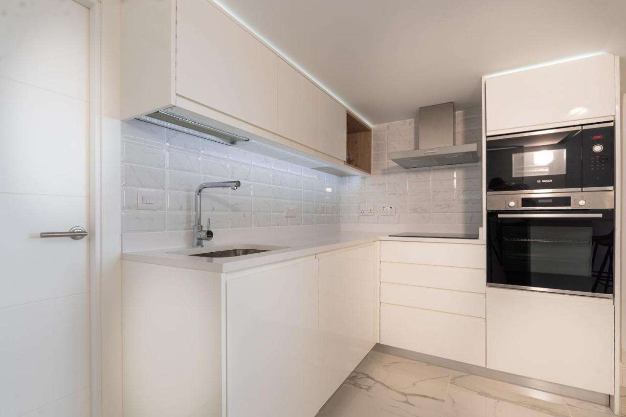 Beachfront Maisonette غيبرالتار المظهر الخارجي الصورة